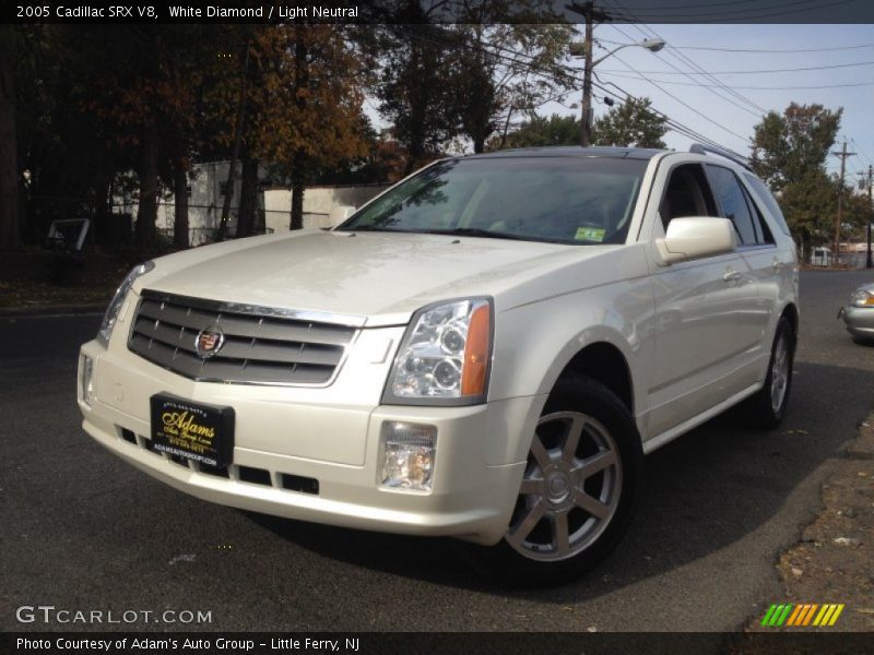 White Diamond / Light Neutral 2005 Cadillac SRX V8