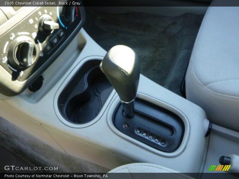 Black / Gray 2005 Chevrolet Cobalt Sedan