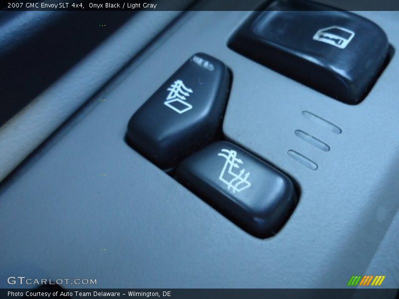 Onyx Black / Light Gray 2007 GMC Envoy SLT 4x4