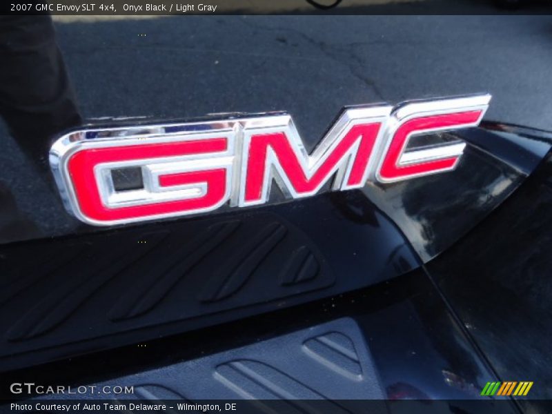 Onyx Black / Light Gray 2007 GMC Envoy SLT 4x4
