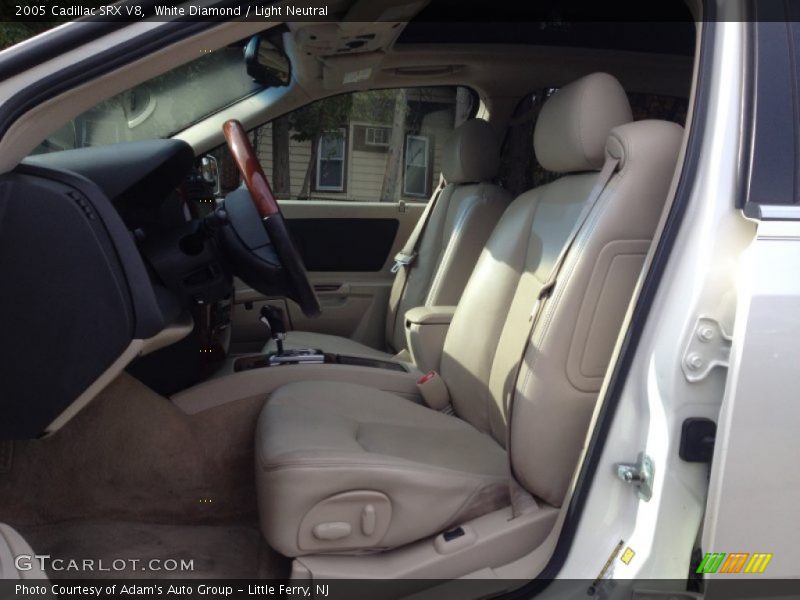 White Diamond / Light Neutral 2005 Cadillac SRX V8