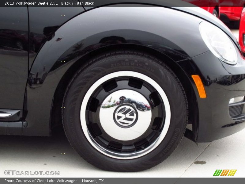 Black / Titan Black 2013 Volkswagen Beetle 2.5L