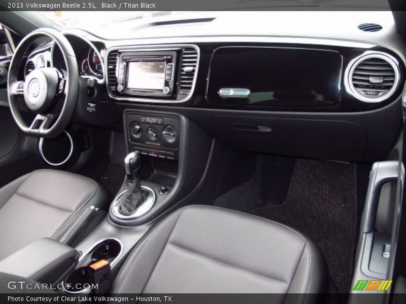 Black / Titan Black 2013 Volkswagen Beetle 2.5L