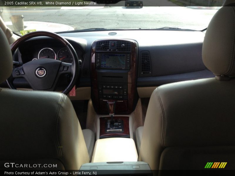 White Diamond / Light Neutral 2005 Cadillac SRX V8