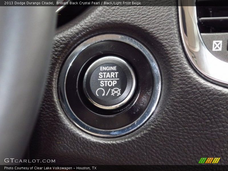 Brilliant Black Crystal Pearl / Black/Light Frost Beige 2013 Dodge Durango Citadel