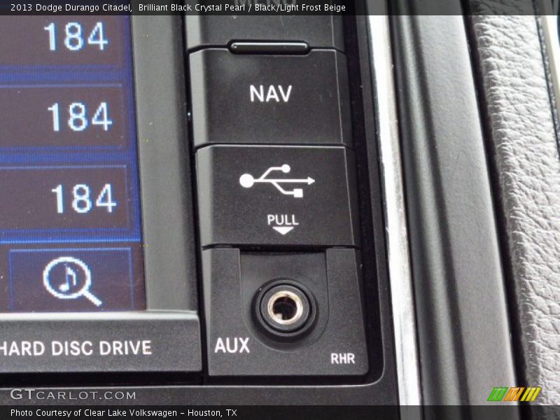 Brilliant Black Crystal Pearl / Black/Light Frost Beige 2013 Dodge Durango Citadel