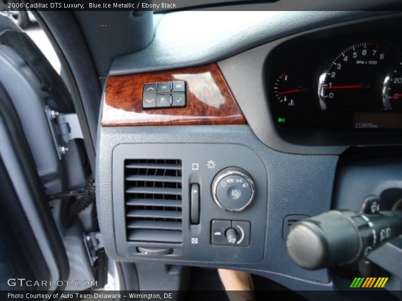 Blue Ice Metallic / Ebony Black 2006 Cadillac DTS Luxury