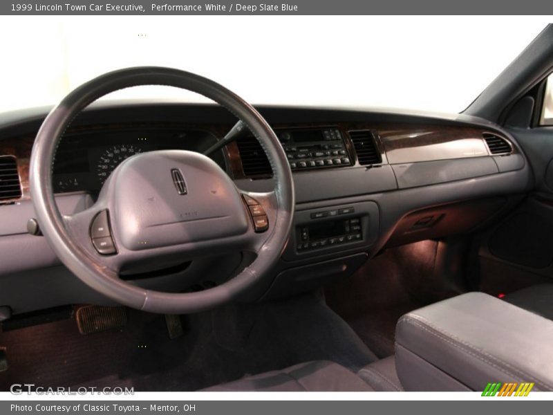 Dashboard of 1999 Town Car Executive