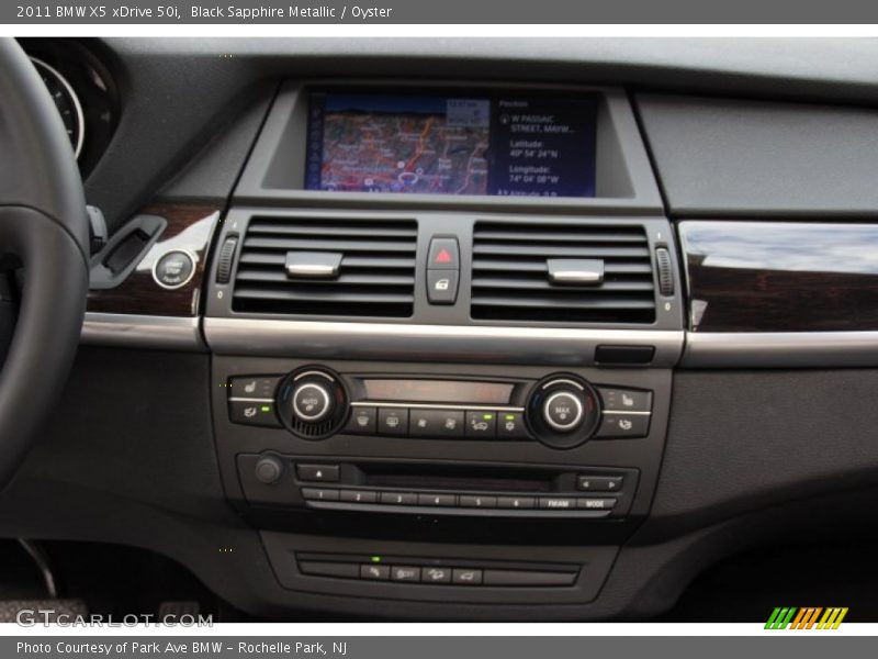 Black Sapphire Metallic / Oyster 2011 BMW X5 xDrive 50i