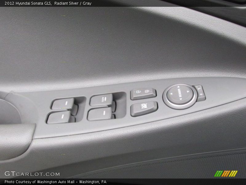 Radiant Silver / Gray 2012 Hyundai Sonata GLS