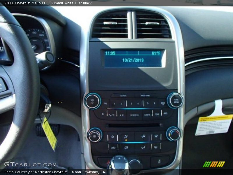 Summit White / Jet Black 2014 Chevrolet Malibu LS
