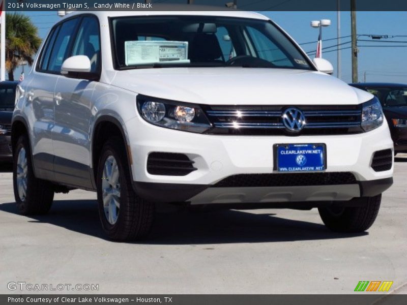 Candy White / Black 2014 Volkswagen Tiguan S