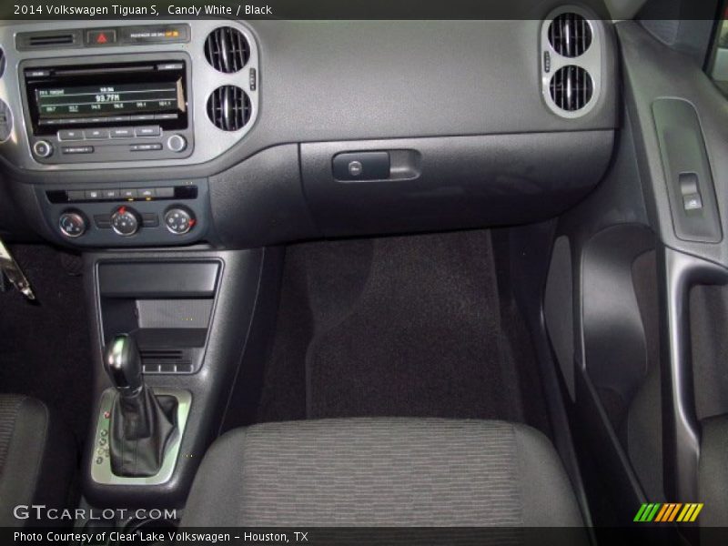 Candy White / Black 2014 Volkswagen Tiguan S