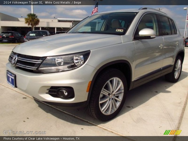 White Gold Metallic / Beige 2014 Volkswagen Tiguan SE