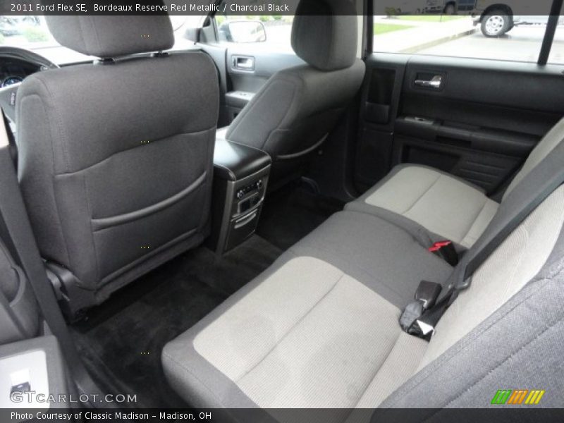 Bordeaux Reserve Red Metallic / Charcoal Black 2011 Ford Flex SE