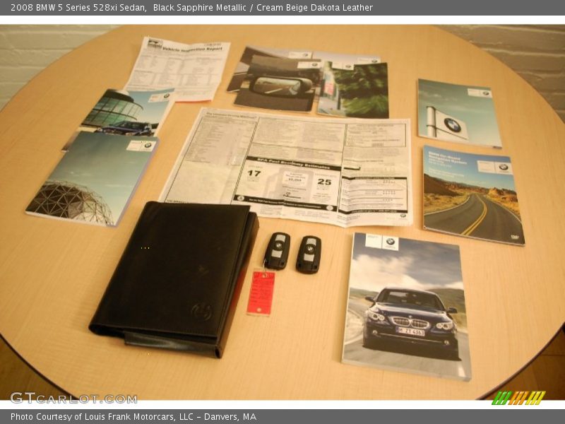 Black Sapphire Metallic / Cream Beige Dakota Leather 2008 BMW 5 Series 528xi Sedan