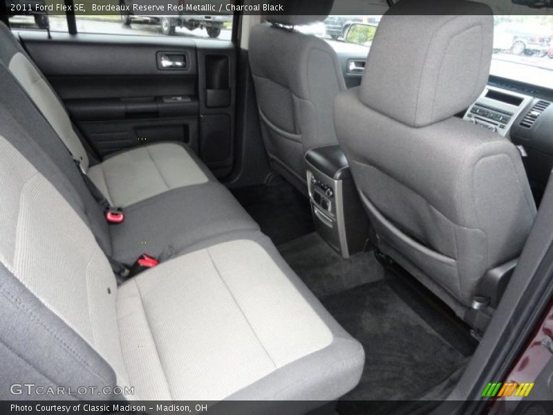 Bordeaux Reserve Red Metallic / Charcoal Black 2011 Ford Flex SE