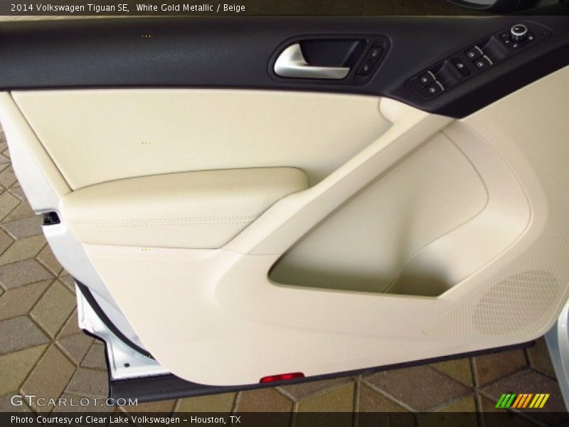 White Gold Metallic / Beige 2014 Volkswagen Tiguan SE