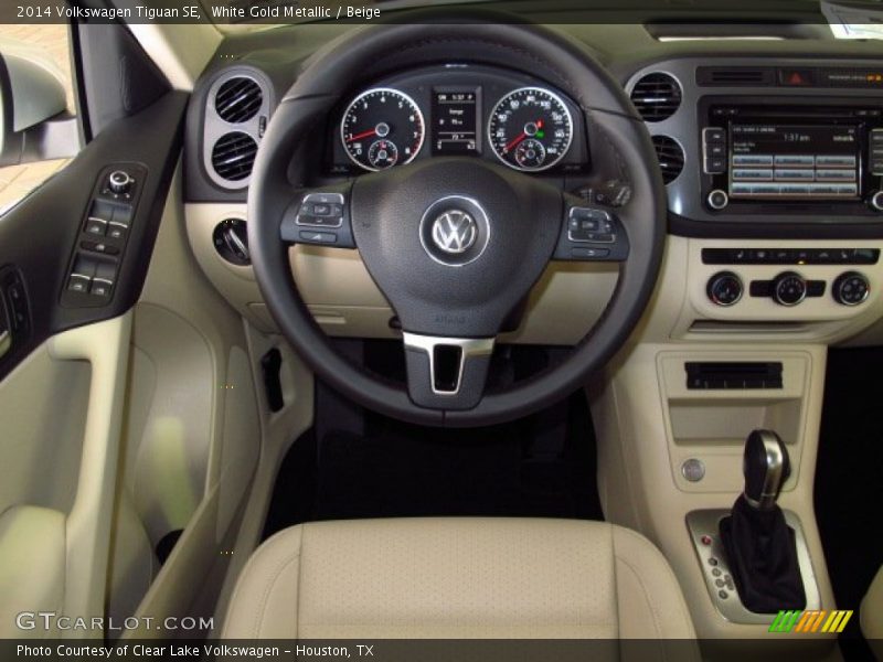 White Gold Metallic / Beige 2014 Volkswagen Tiguan SE