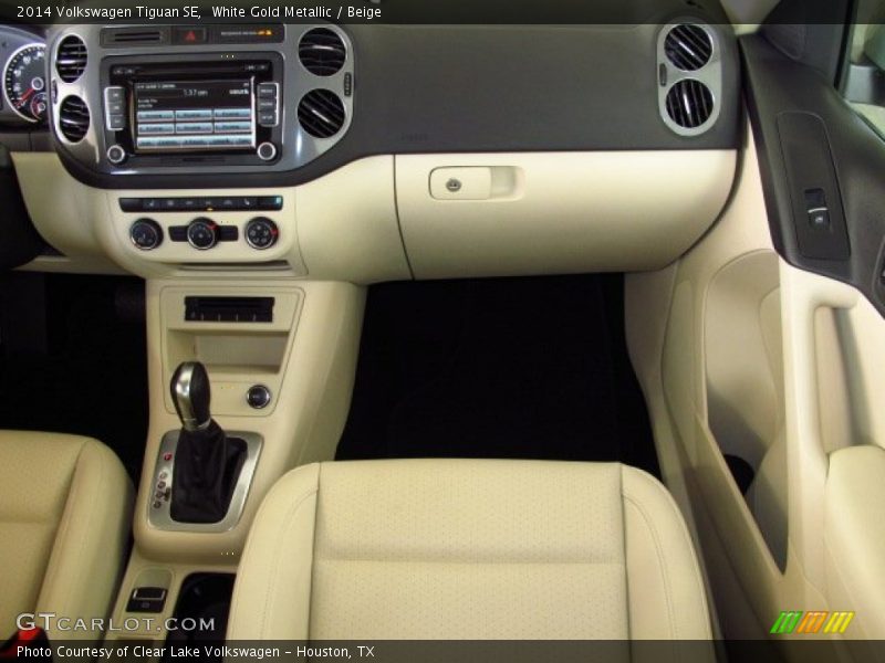 White Gold Metallic / Beige 2014 Volkswagen Tiguan SE
