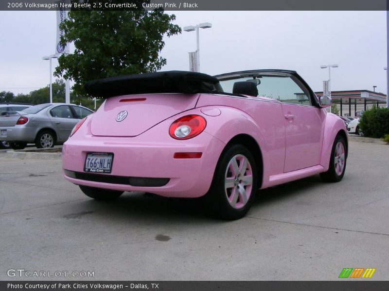 Custom Pink / Black 2006 Volkswagen New Beetle 2.5 Convertible