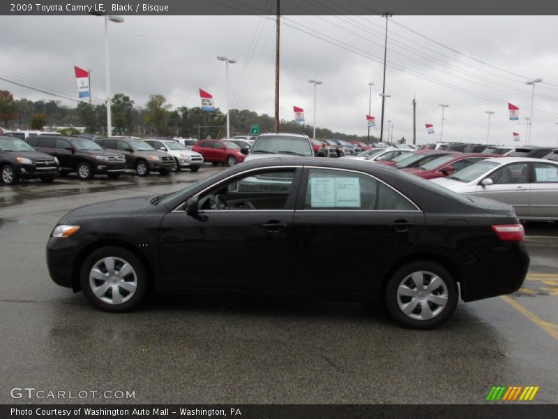 Black / Bisque 2009 Toyota Camry LE