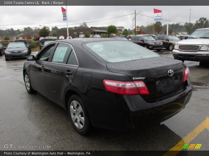 Black / Bisque 2009 Toyota Camry LE