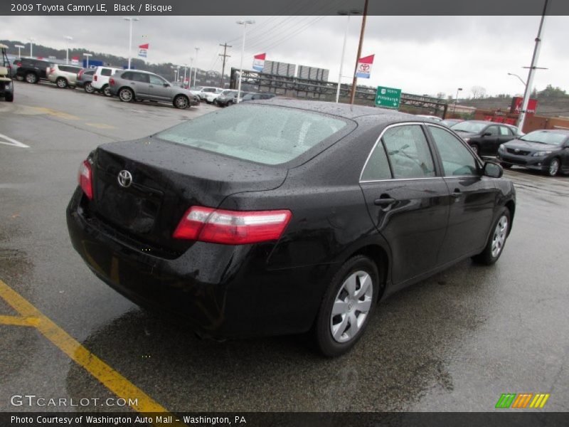 Black / Bisque 2009 Toyota Camry LE