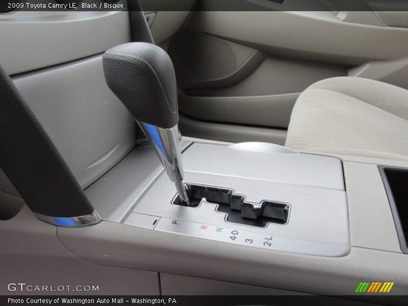 Black / Bisque 2009 Toyota Camry LE
