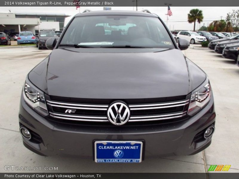Pepper Gray Metallic / Black 2014 Volkswagen Tiguan R-Line