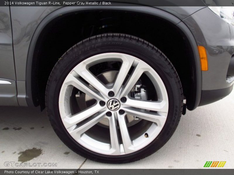 Pepper Gray Metallic / Black 2014 Volkswagen Tiguan R-Line