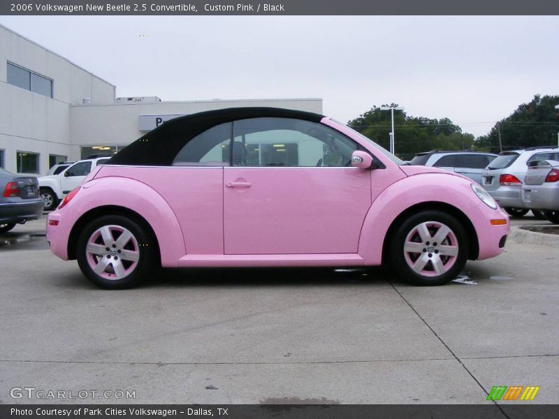 Custom Pink / Black 2006 Volkswagen New Beetle 2.5 Convertible
