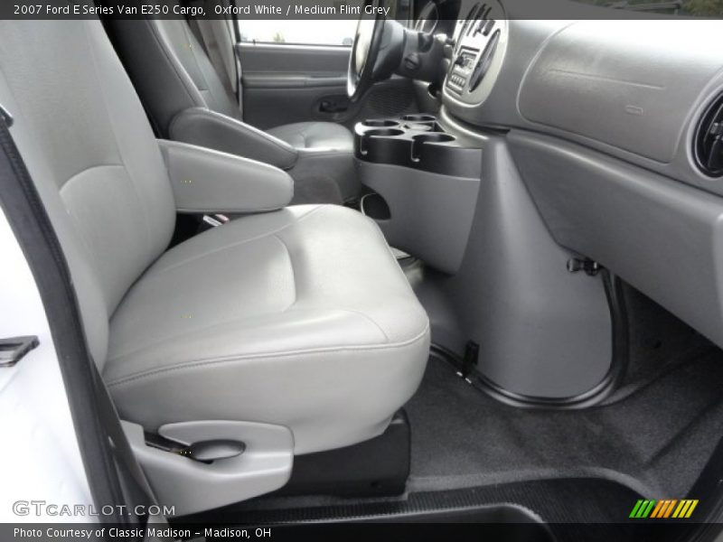 Oxford White / Medium Flint Grey 2007 Ford E Series Van E250 Cargo