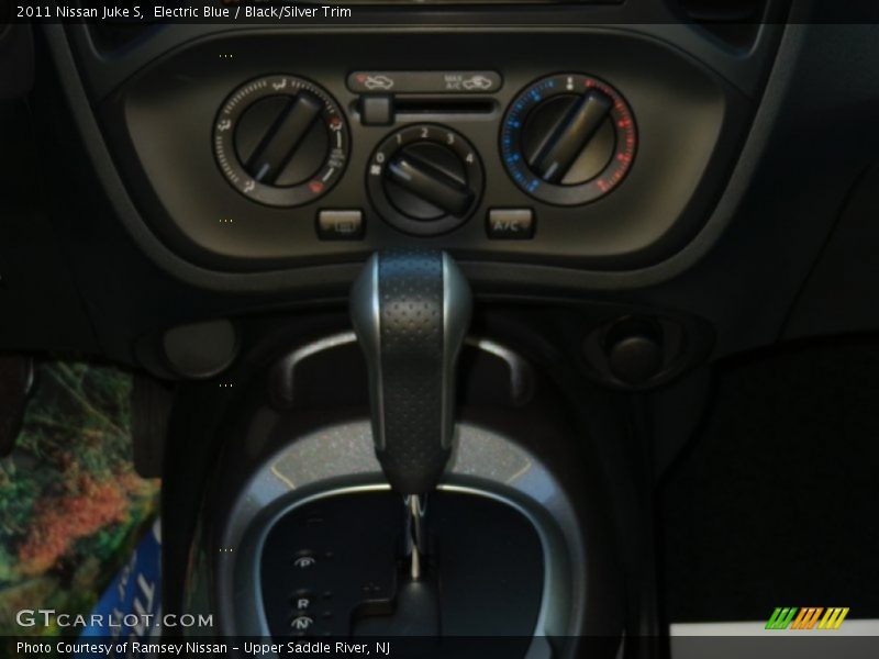 Electric Blue / Black/Silver Trim 2011 Nissan Juke S