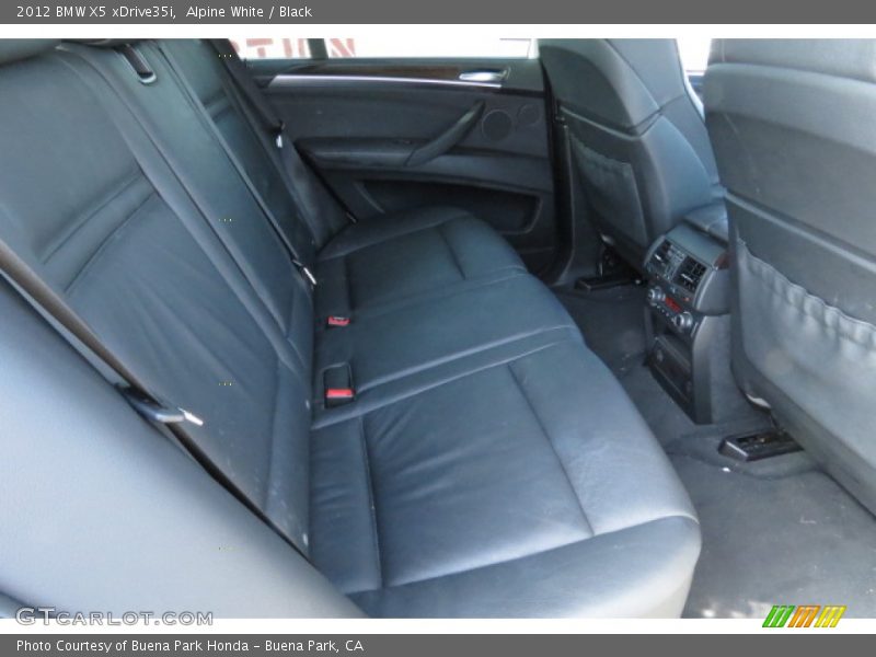 Alpine White / Black 2012 BMW X5 xDrive35i