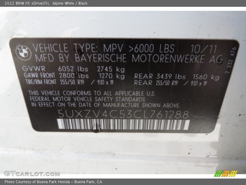 Alpine White / Black 2012 BMW X5 xDrive35i