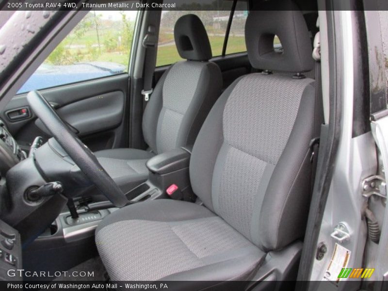 Titanium Metallic / Dark Charcoal 2005 Toyota RAV4 4WD