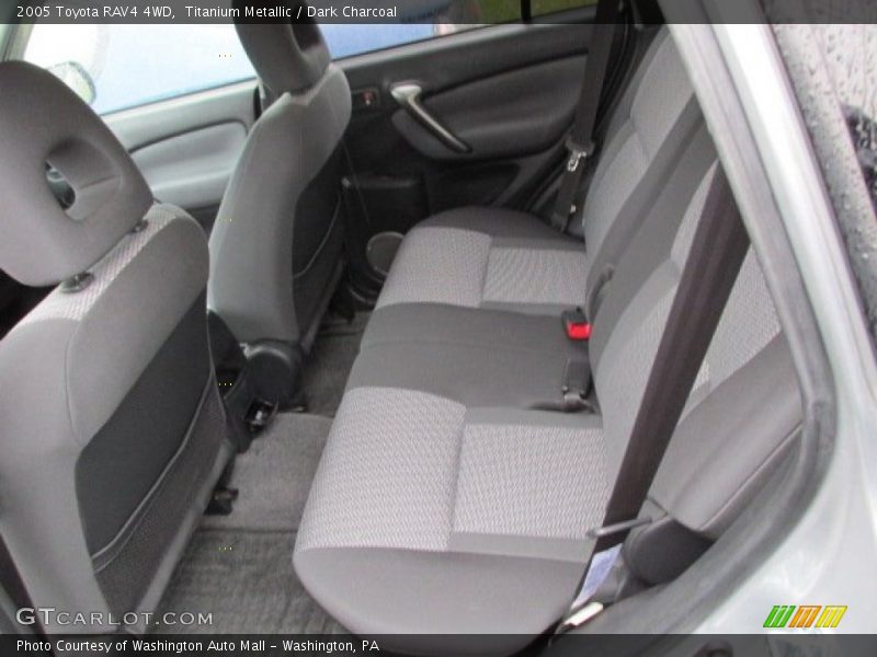 Titanium Metallic / Dark Charcoal 2005 Toyota RAV4 4WD