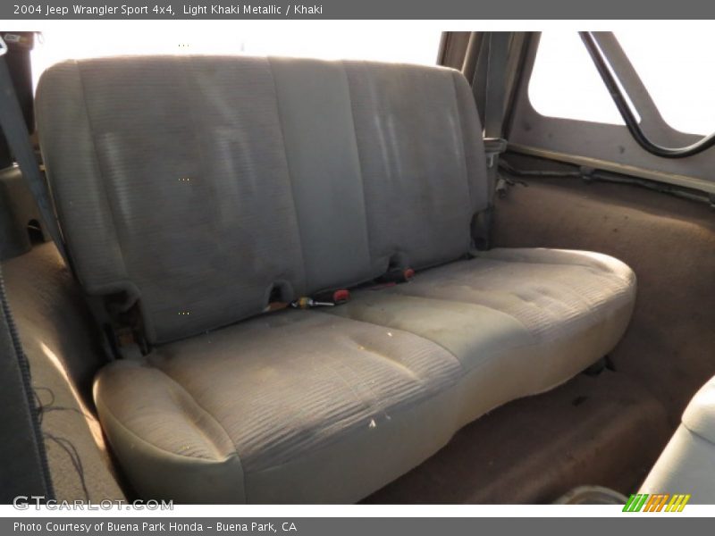 Light Khaki Metallic / Khaki 2004 Jeep Wrangler Sport 4x4