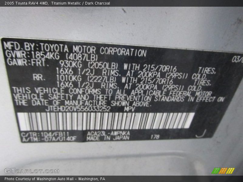 Titanium Metallic / Dark Charcoal 2005 Toyota RAV4 4WD