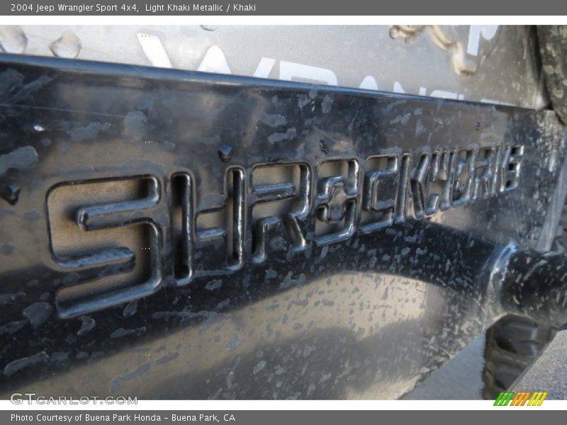 Light Khaki Metallic / Khaki 2004 Jeep Wrangler Sport 4x4