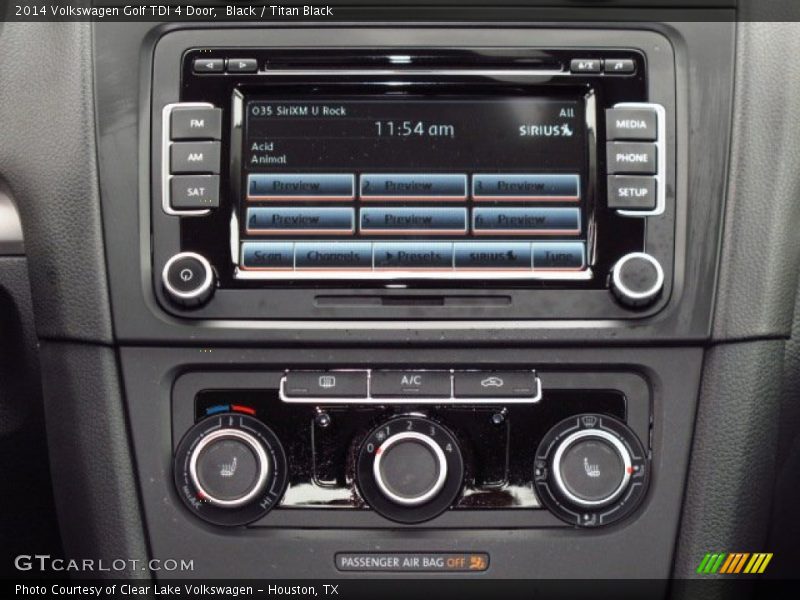 Controls of 2014 Golf TDI 4 Door