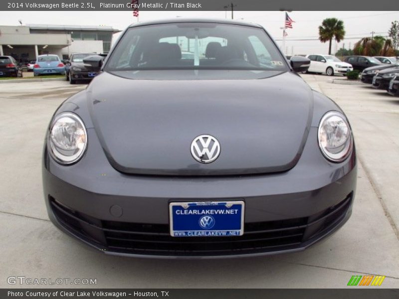 Platinum Gray Metallic / Titan Black 2014 Volkswagen Beetle 2.5L