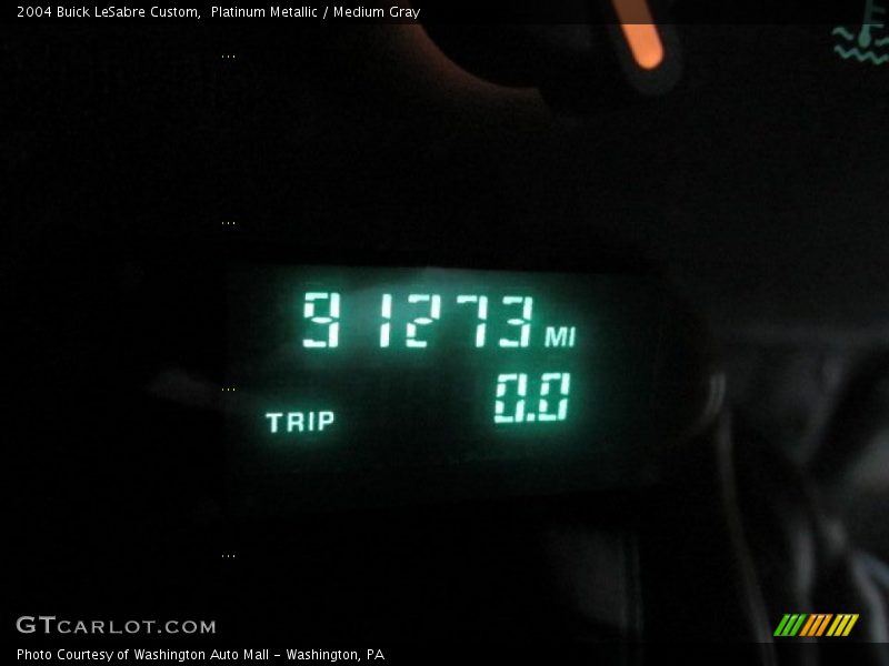 Platinum Metallic / Medium Gray 2004 Buick LeSabre Custom