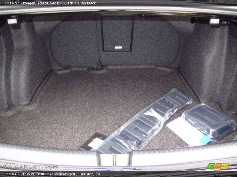 Black / Titan Black 2014 Volkswagen Jetta SE Sedan