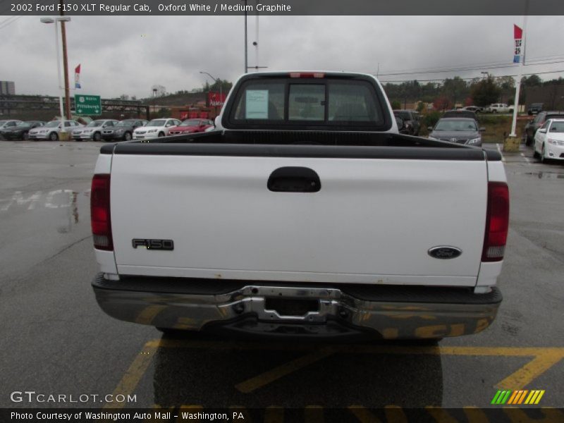 Oxford White / Medium Graphite 2002 Ford F150 XLT Regular Cab