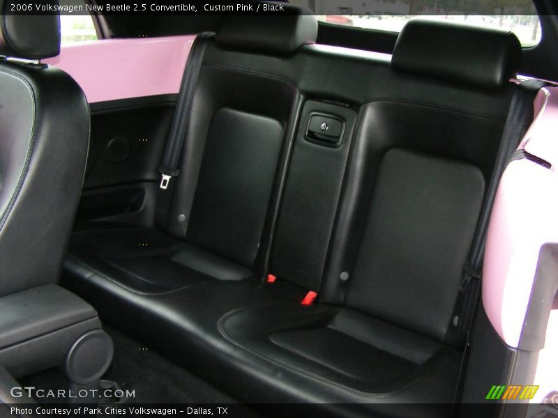 Custom Pink / Black 2006 Volkswagen New Beetle 2.5 Convertible