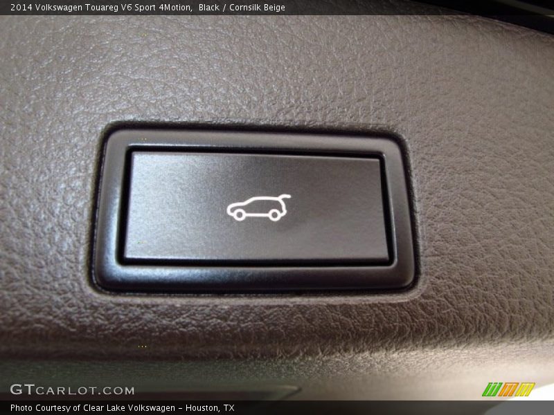 Black / Cornsilk Beige 2014 Volkswagen Touareg V6 Sport 4Motion