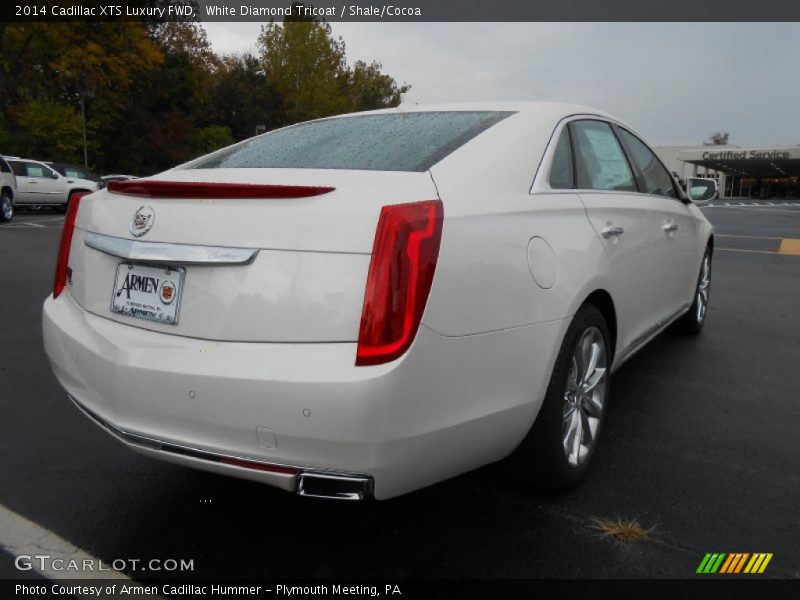 White Diamond Tricoat / Shale/Cocoa 2014 Cadillac XTS Luxury FWD