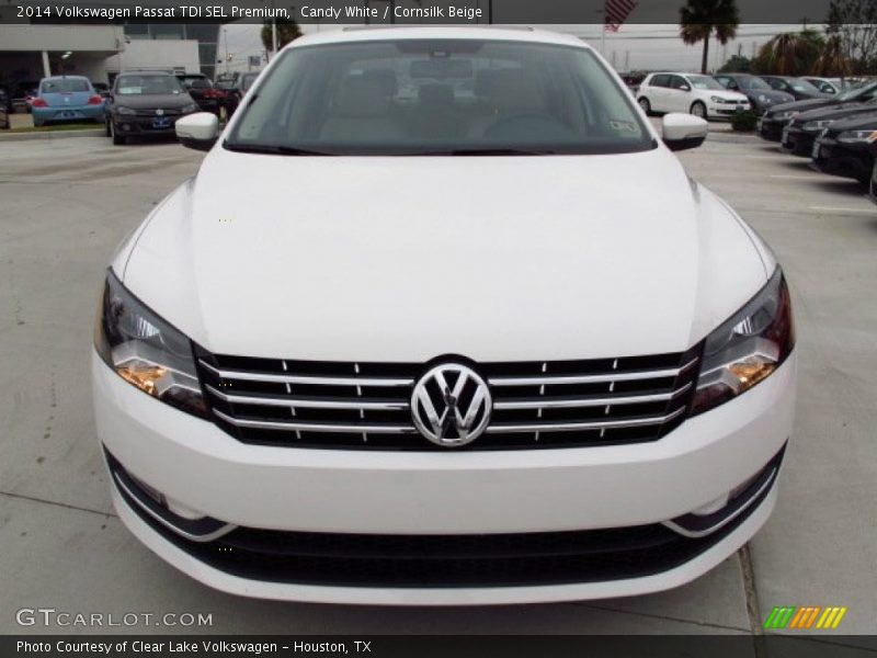 Candy White / Cornsilk Beige 2014 Volkswagen Passat TDI SEL Premium